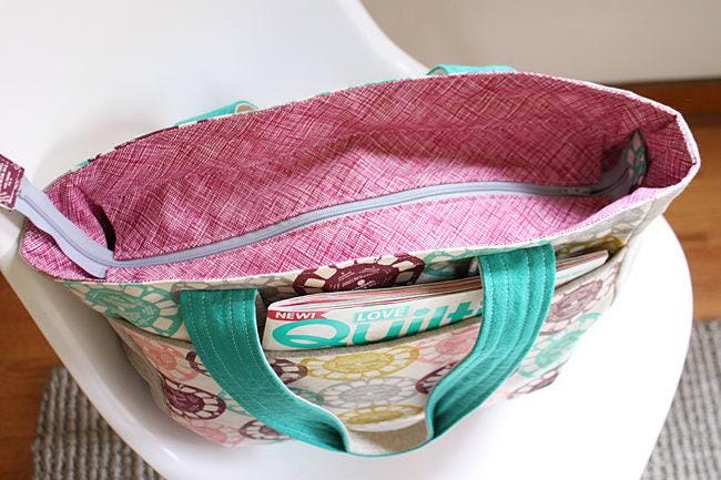 Super Tote Bag Pattern by Noodlehead