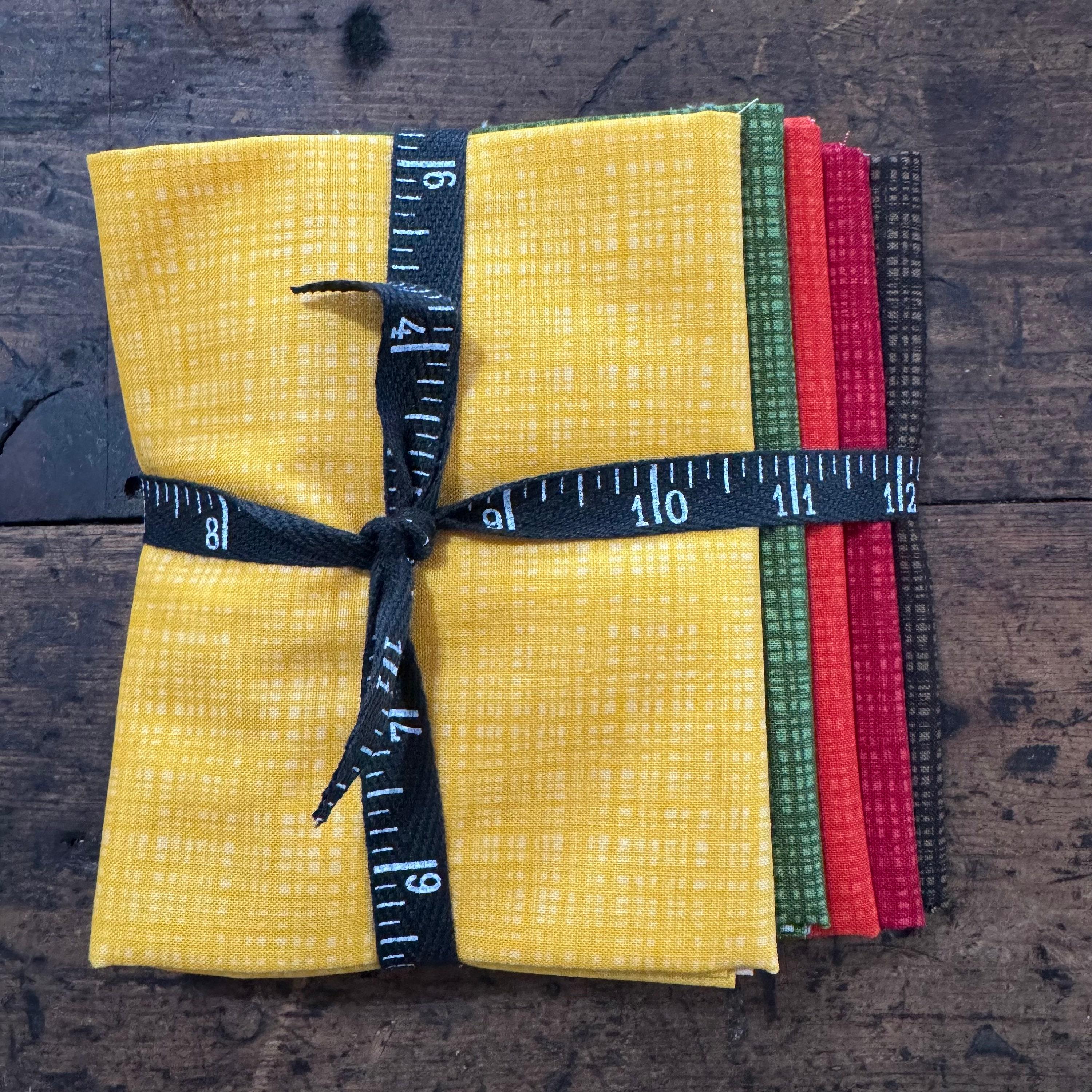 5 pc Riley Blake Designs Fall Texture Curated Fat Quarter Bundle