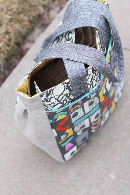 Super Tote Bag Pattern by Noodlehead