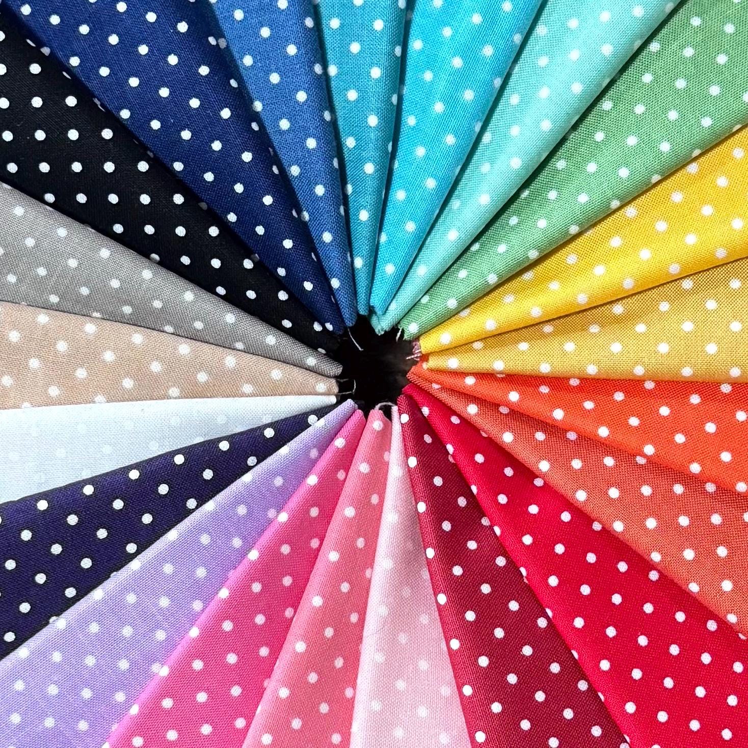 21 pc Swiss Dot Fat Quarter Bundle